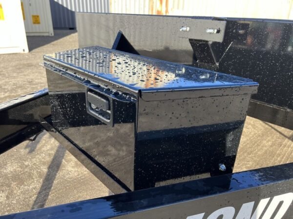 2024 Diamond C 8.5×22 7K Deckover Trailer w/Slide-In Ramps