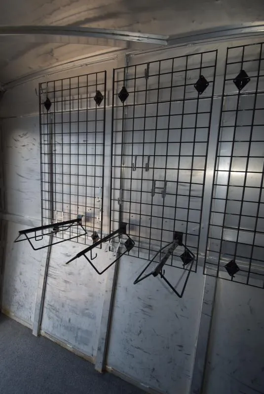 2008 C and C Trailers 4 Horse Bumper Horse Trailer