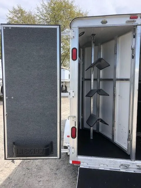 2010 Merhow 3 Horse Slant Load Bumper Pull