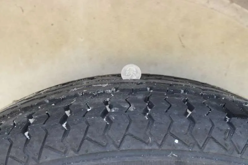 2002 Kiefer Built 2 Horse Bumper Pull