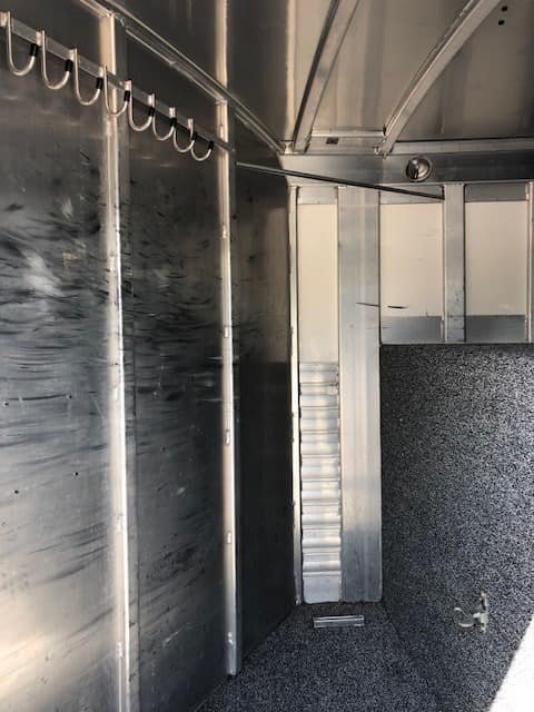 2004 4 Star gooseneck, slant load