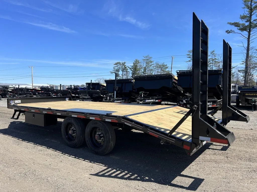 2024 Diamond C 8.5×20 20K Deckover Equipment Trailer w/ 72” Flip-Knee Ramps