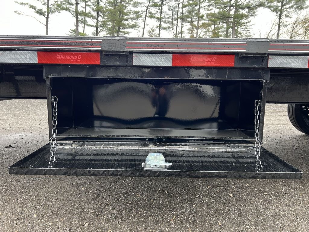 2024 Diamond Deckover Equipment Trailer