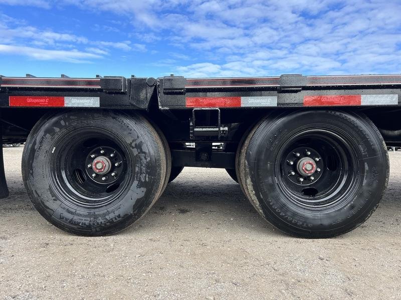 2024 Diamond C 8.5×35 25K Gooseneck Equipment Trailer w/Spare Mount