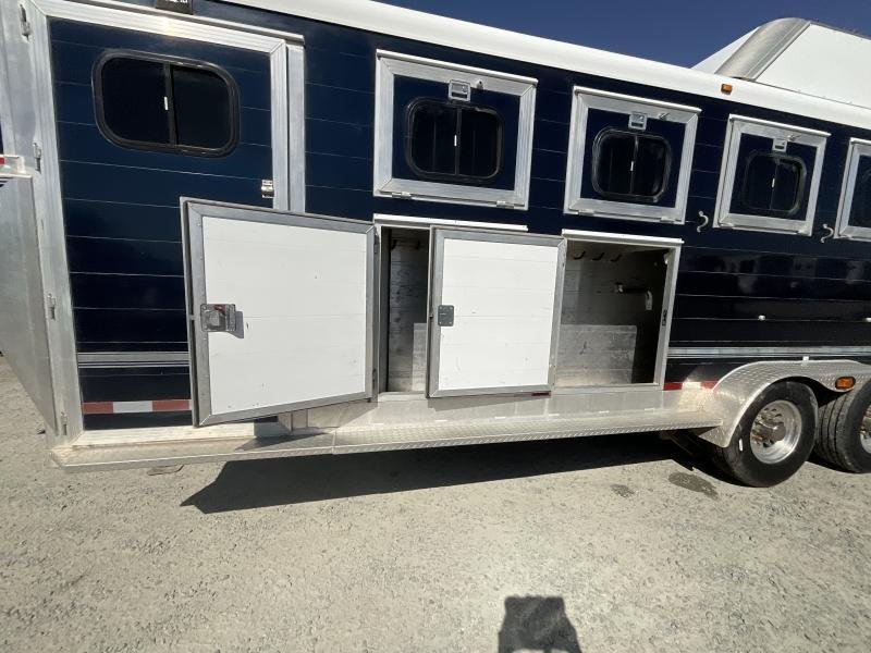 2005 Jamco 4 Horse Gooseneck Trailer