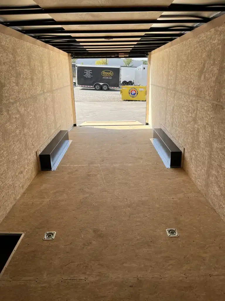 Enclosed Car Hauler 2026 24ft. Hero w/Heavy Duty Ramp Door & Aluminum Wheels 0941